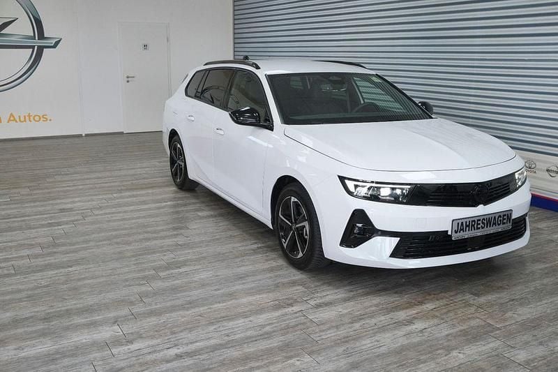 Gebraucht Opel Astra 131 PS (96 kW) 2024 Weiß Kombi