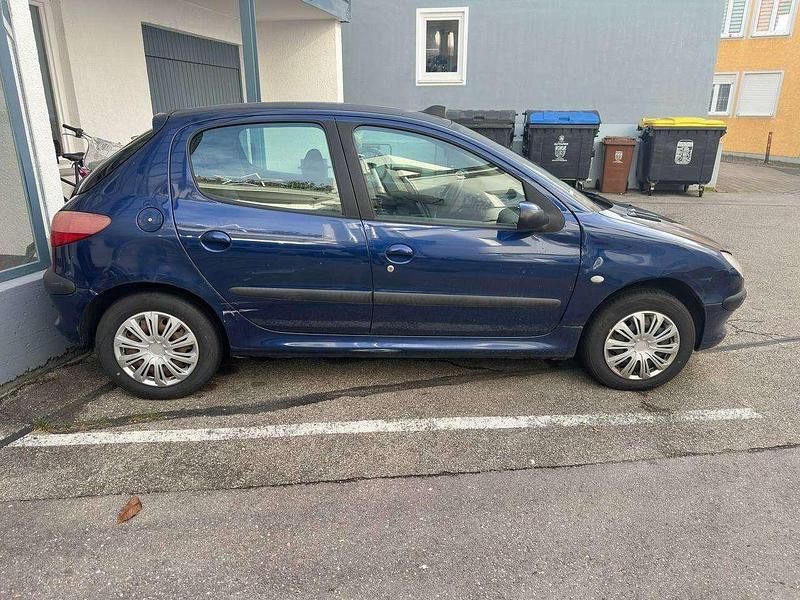Gebraucht 2002 Peugeot 206 Limousine | 500 € (Fairer Preis) - Bild 1/4