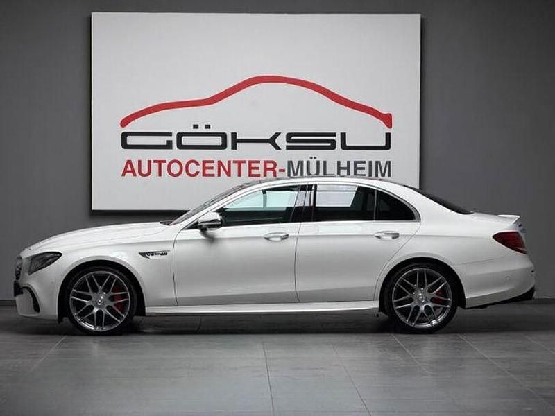 Gebraucht Mercedes E63S AMG AMG 612 PS (450 kW) 2018 Weiß Limousine