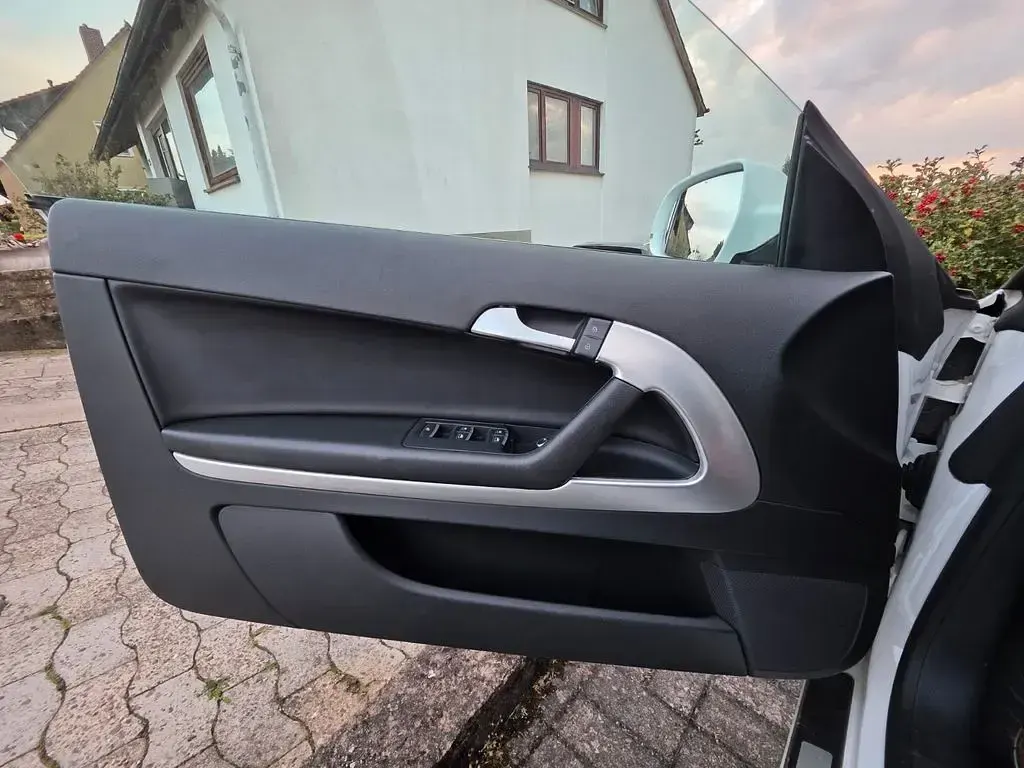 Gebraucht Audi A3 Cabriolet S-Line 160 PS (117 kW) 2010 Weiß Cabrio