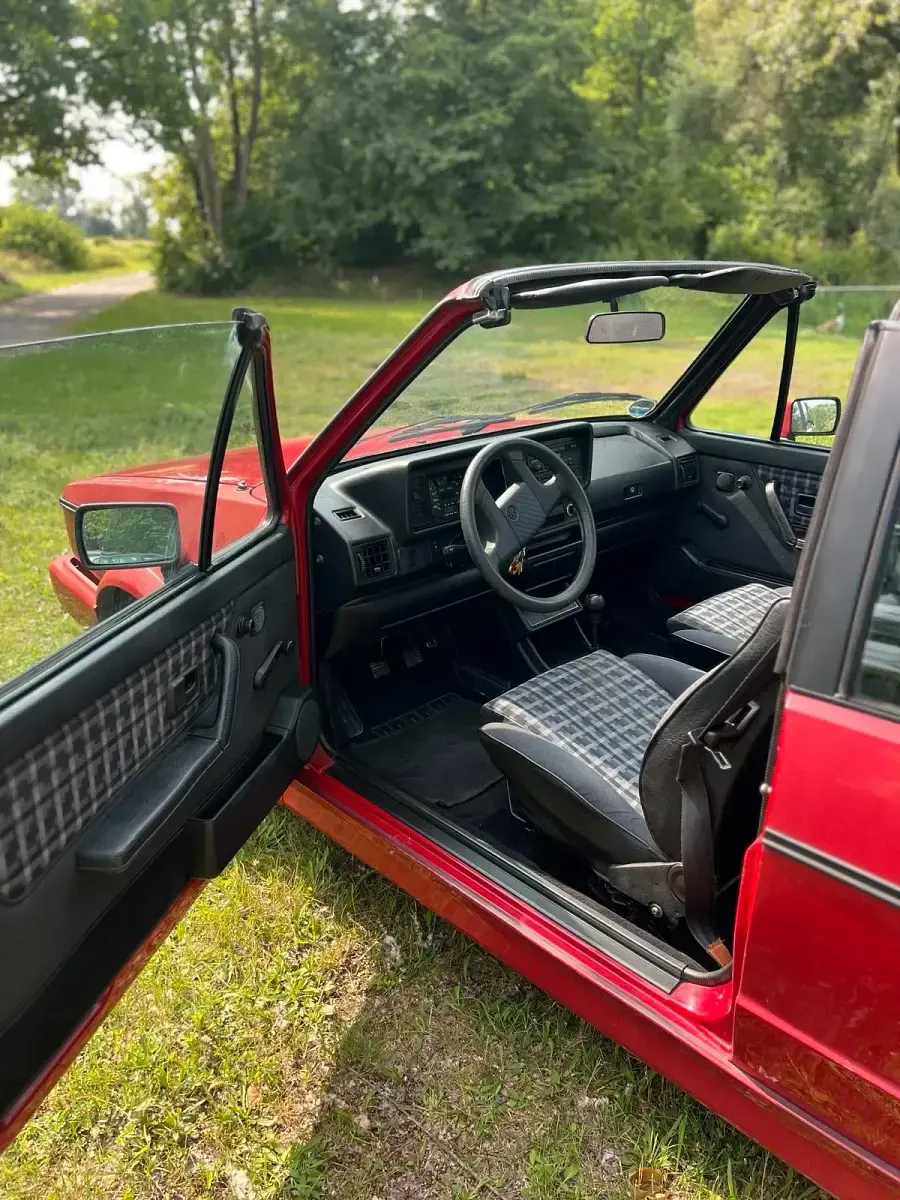 Gebraucht VW Golf Cabriolet Karmann 90 PS (66 kW) 1992 Rot Cabrio