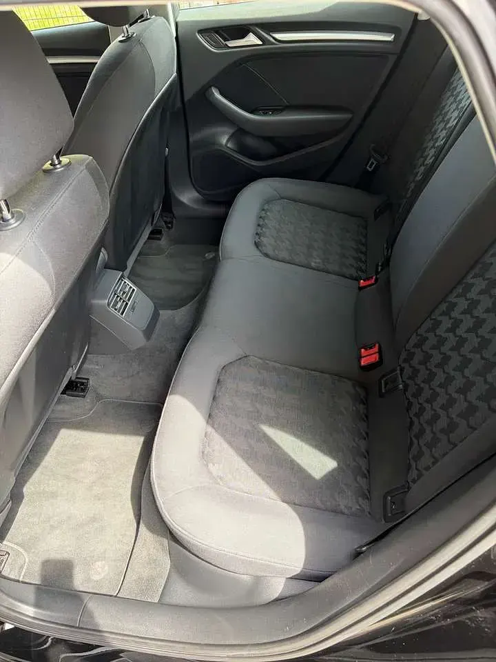 Gebraucht Audi A3 Sportback Ambition 125 PS (91 kW) 2014 Schwarz Kleinwagen