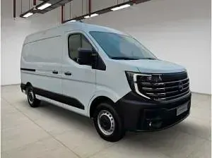 Neu Nissan Interstar Acenta 105 PS (77 kW) 2025 Weiß (weiß (mineral white [qng)) Van