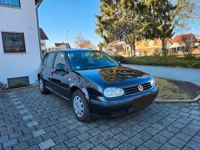 Schwarz Gebraucht 2002 VW Golf Limousine | 1.799 € (Fairer Preis) - Bild 1/4