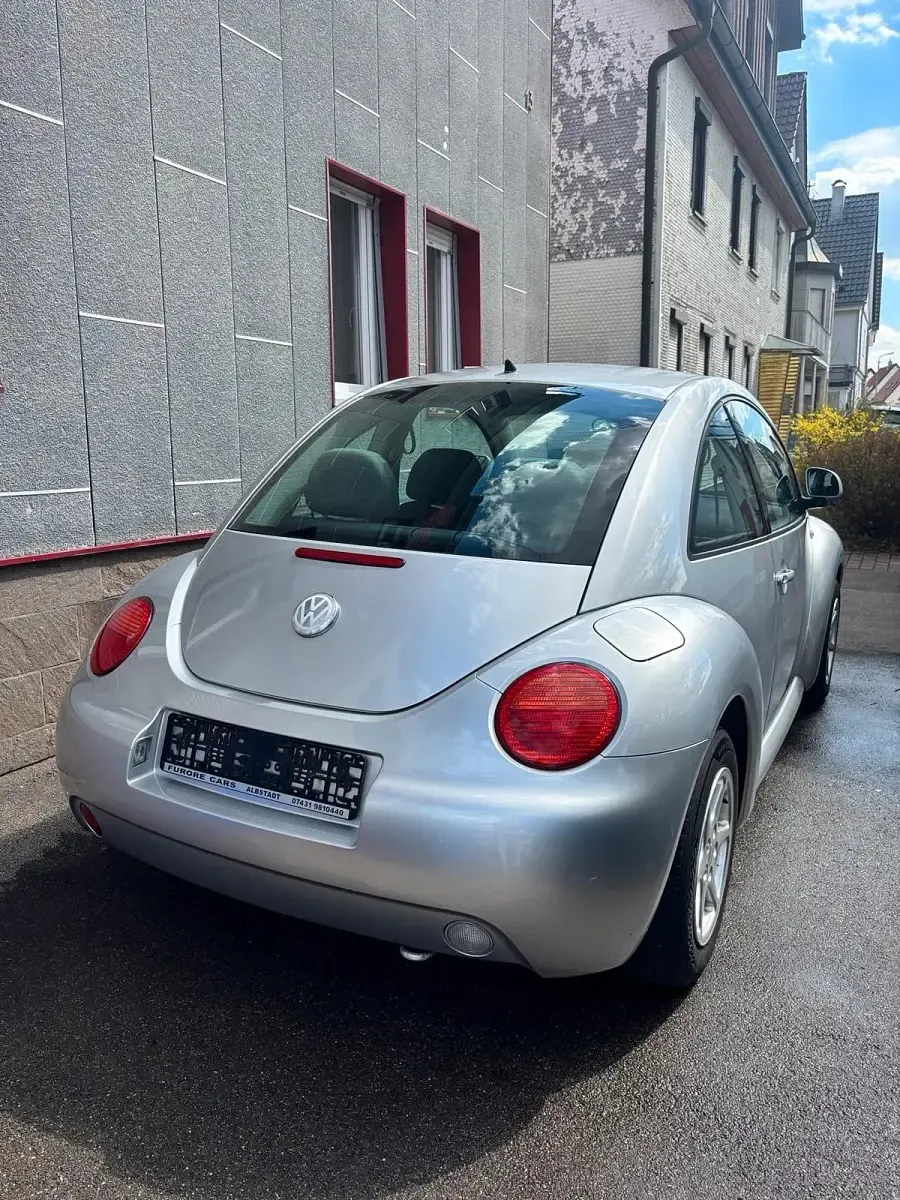 Gebraucht VW Beetle 115 PS (84 kW) 1999 Silber