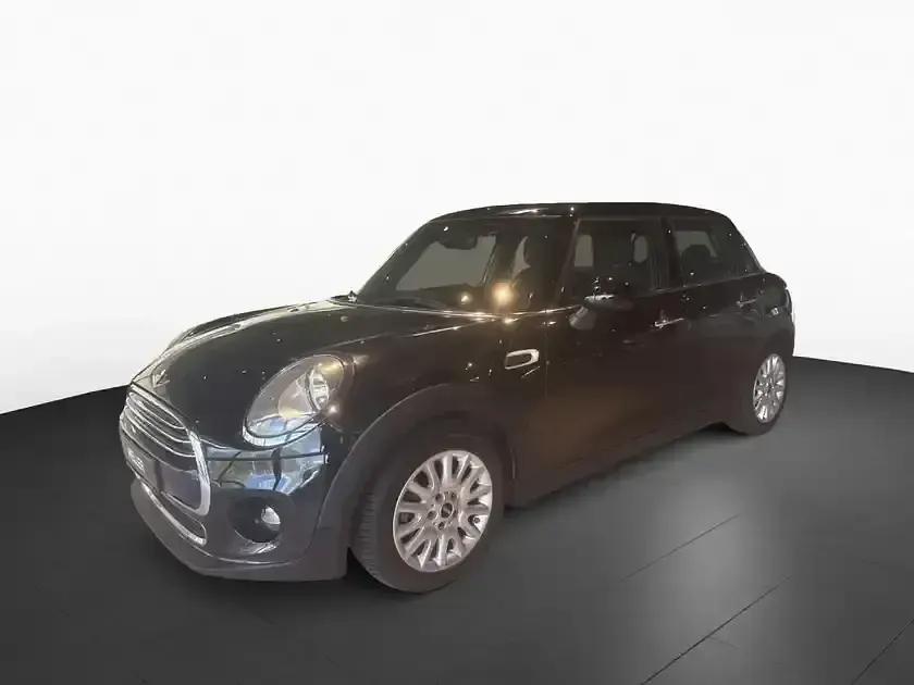 Usata Mini Cooper 136 CV (100 kW) 2016 Nero Utilitaria