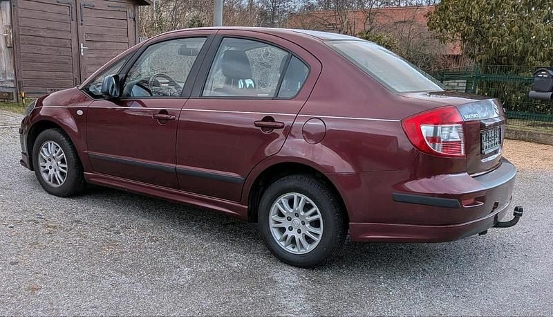 Gebraucht 2007 Suzuki SX4 Limousine | 3.950 € (Fairer Preis) - Bild 1/4