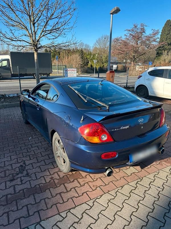 Gebraucht Hyundai Coupé 136 PS (100 kW) 2003 Blau Coupé