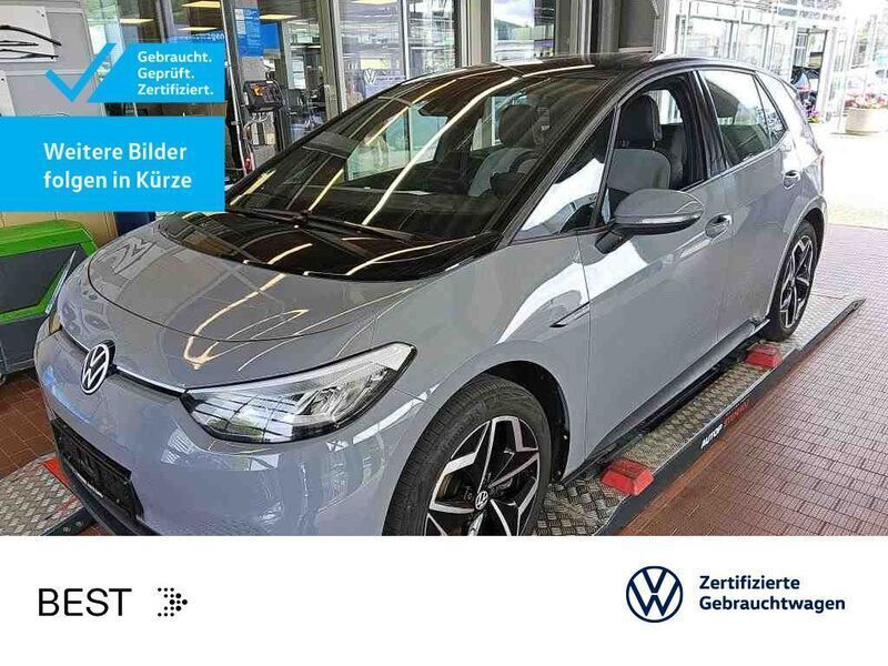 Mondsteingrau/schwarz Gebraucht 2022 VW ID.3 Pro Kleinwagen | 25.449 € (Fairer Preis) - Bild 1/3