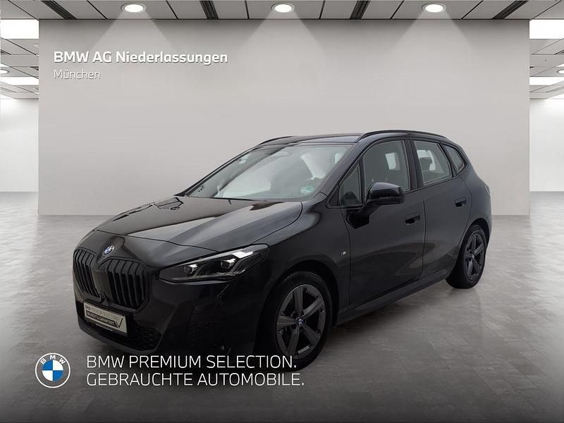 Schwarz Gebraucht 2025 BMW 223 Active Tourer Luxury Line Van / Kleinbus | 39.801 € (Guter Preis) - Bild 1/4
