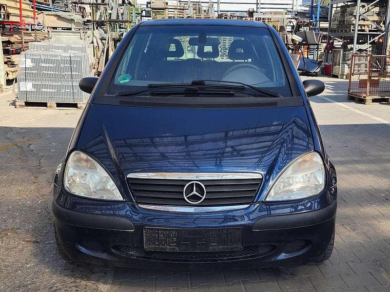 Gebraucht Mercedes A160 Classic 102 PS (75 kW) 2002 Blau Limousine