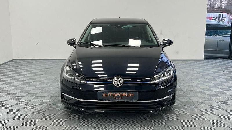 Gebraucht VW Golf VII Join 131 PS (96 kW) 2019 Schwarz Limousine