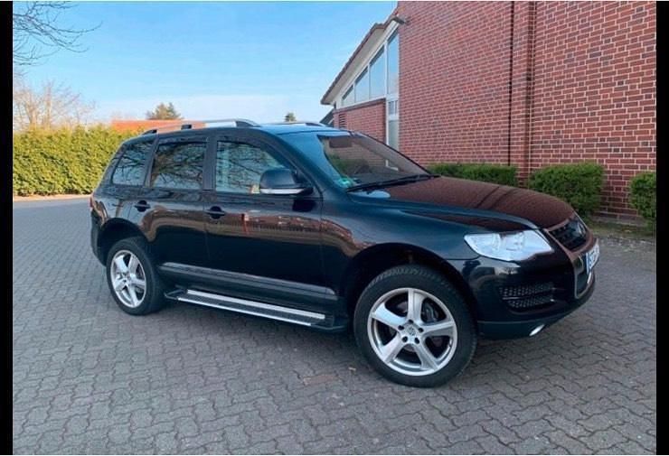 Schwarz Gebraucht 2007 VW Touareg SUV | 6.550 € (Etwas zu teuer) - Bild 1/4
