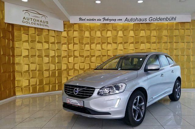 Gebraucht Volvo XC60 190 PS (139 kW) 2017 Silber SUV