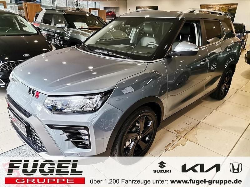 Platinum grey Neu 2025 Ssangyong (KGM) Tivoli SUV | 21.999 € - Bild 1/4