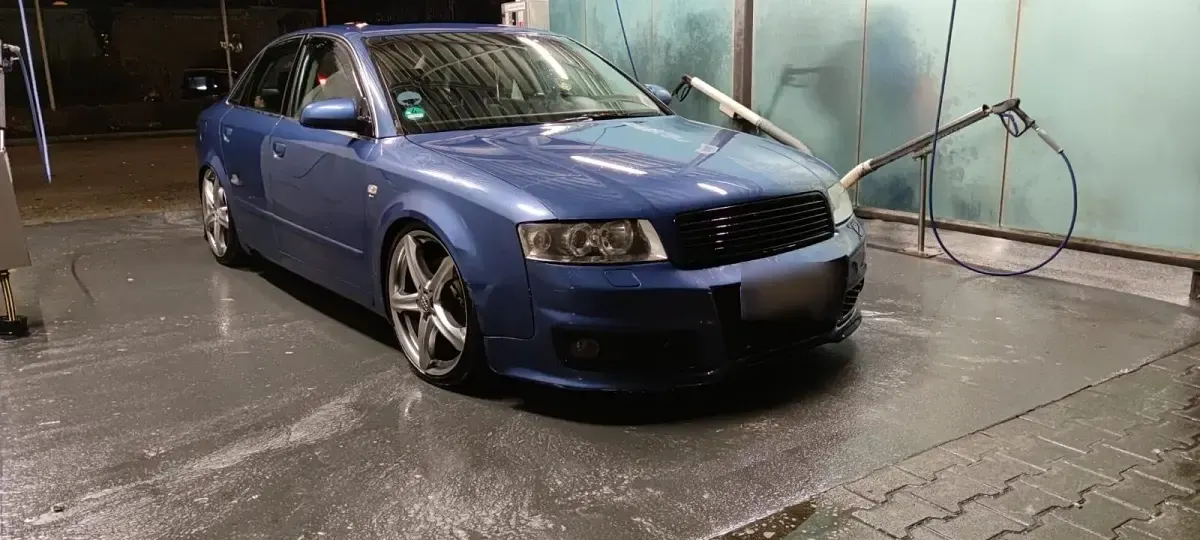 Gebraucht Audi A4 S-Line 170 PS (125 kW) 2002 Blau Limousine