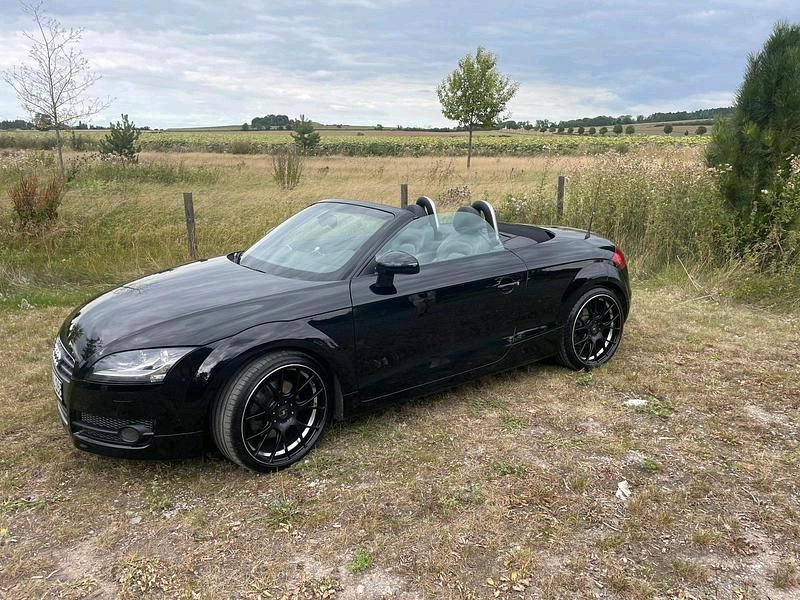 Schwarz Gebraucht 2009 Audi TT Roadster Cabrio | 10.490 € (Fairer Preis) - Bild 1/4
