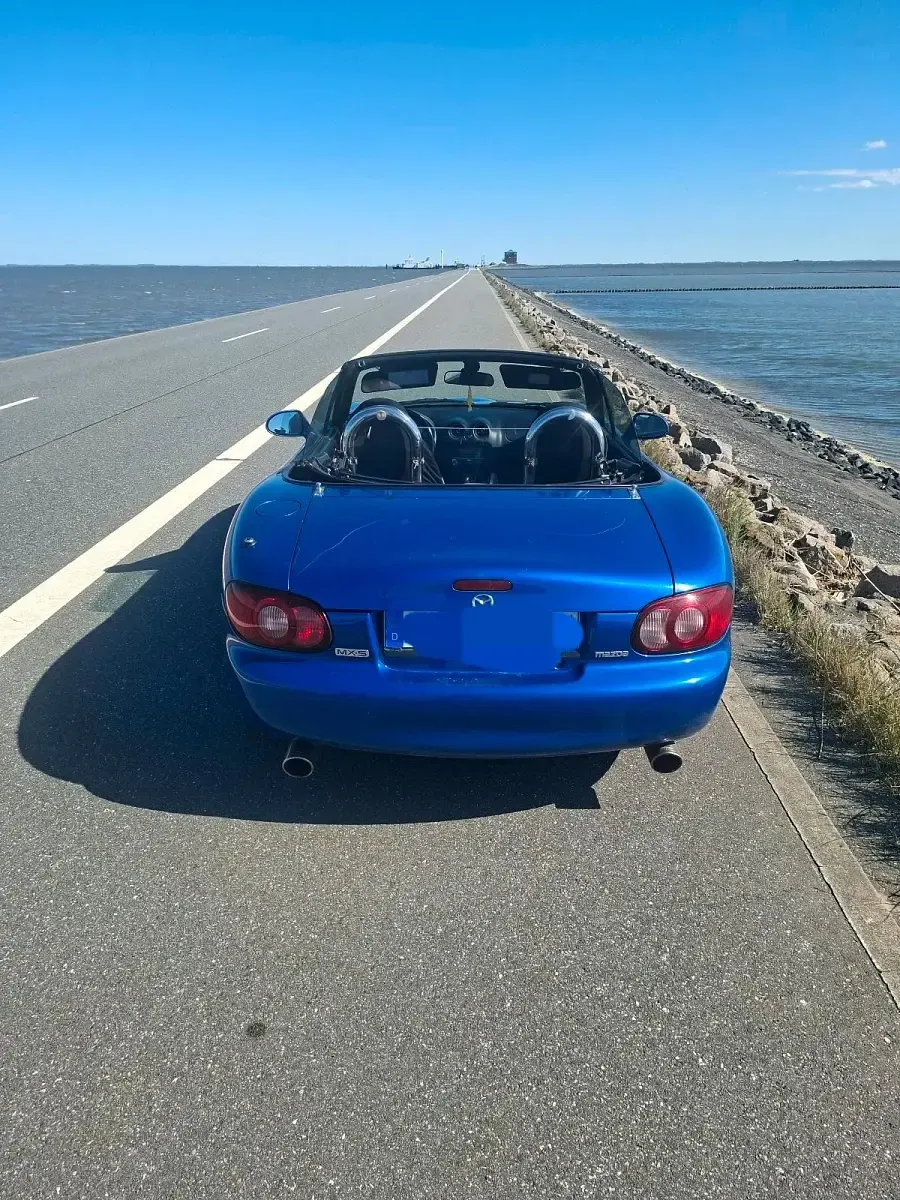 Używany Mazda MX5 2002 Niebieski Kabriolet