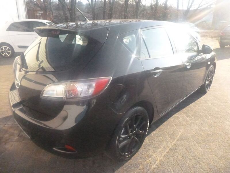 Gebraucht Mazda 3 Edition 105 PS (77 kW) 2013 Schwarz Limousine