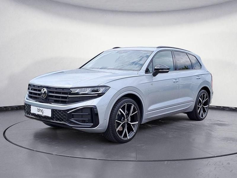 Oyster silver metallic Gebraucht 2025 VW Touareg R-line SUV | 84.999 € - Bild 1/4