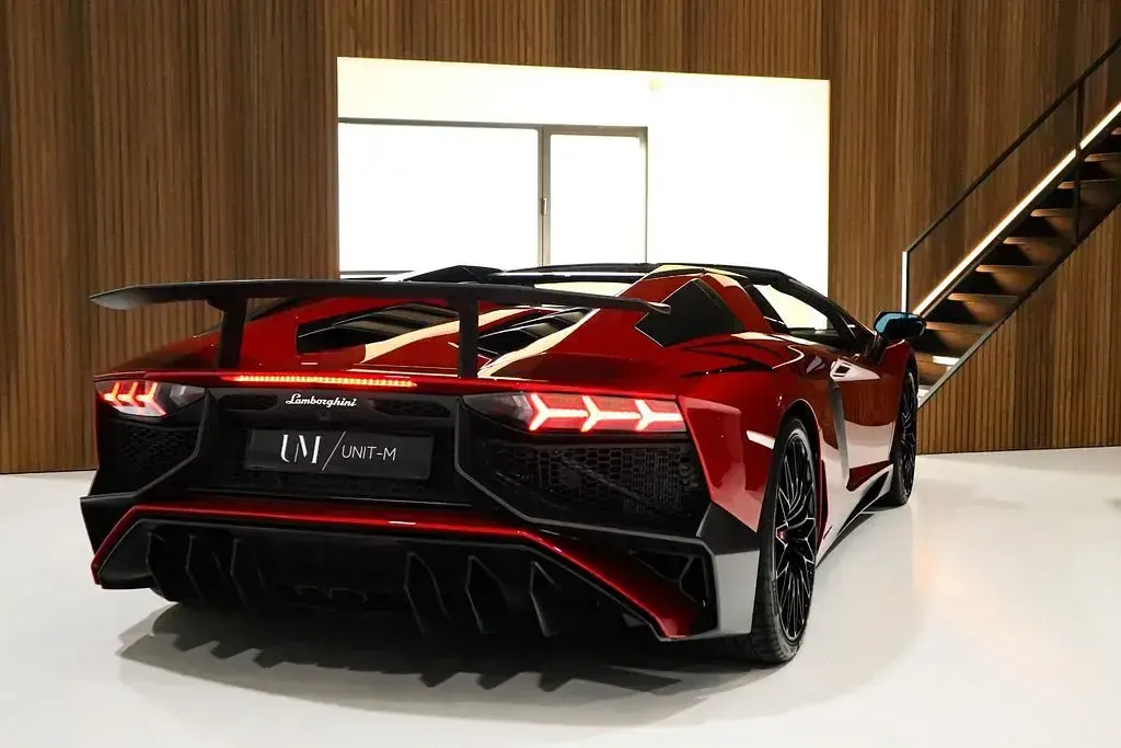 Second-hand Lamborghini Aventador 751 CP (552 kW) 2016 Roșu Cabrio