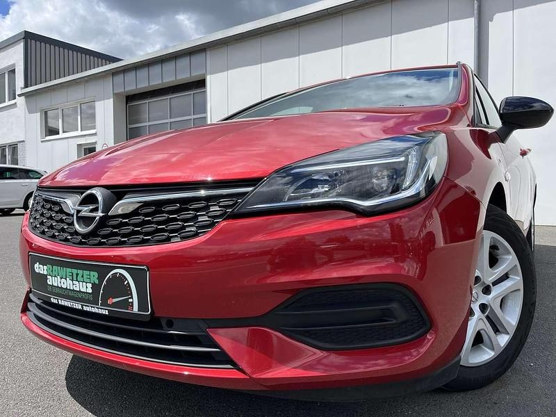 Rot Gebraucht 2022 Opel Astra Edition Kombi | 13.860 € (Superpreis) - Bild 1/4