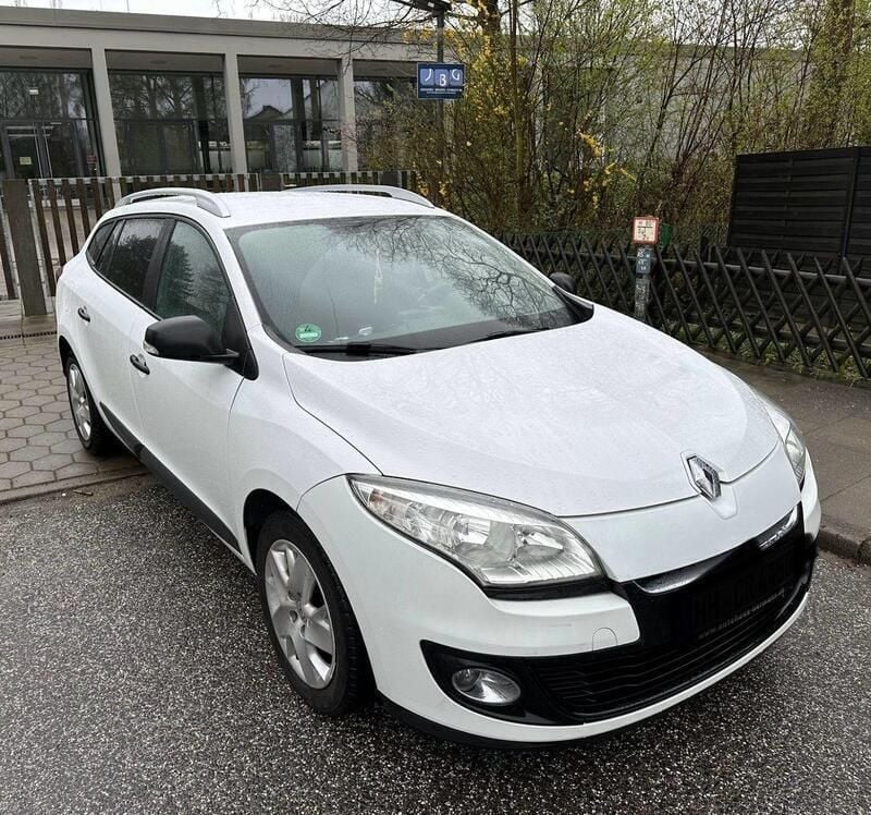 Weiß Gebraucht 2013 Renault Mégane GrandTour Kombi | 5.499 € (Fairer Preis) - Bild 1/4