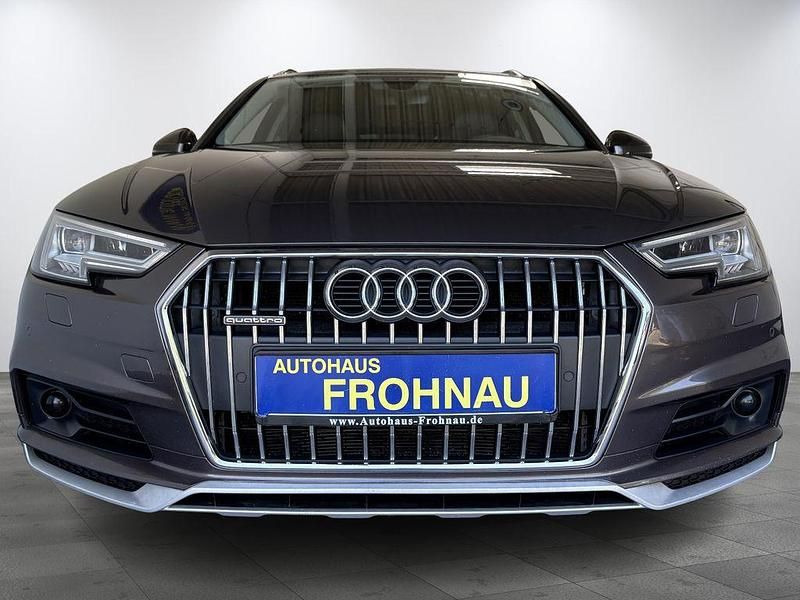 Gebraucht Audi A4 Allroad Ambiente 163 PS (119 kW) 2018 Argusbraun metallic Kombi
