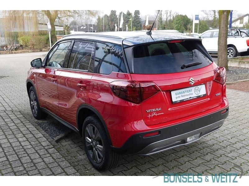 Neu Suzuki Vitara Comfort 129 PS (94 kW) 2026 Rot SUV