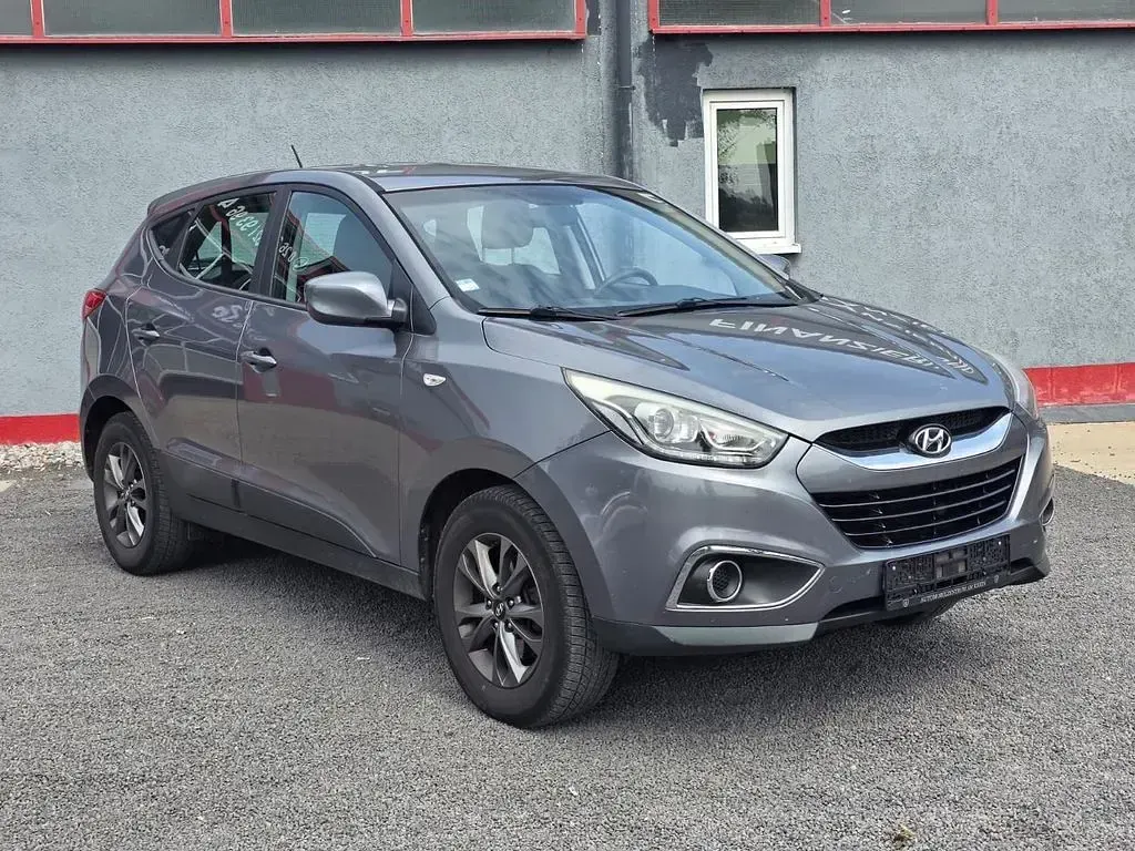 Gebraucht Hyundai ix35 Finale 116 PS (85 kW) 2015 Grau SUV