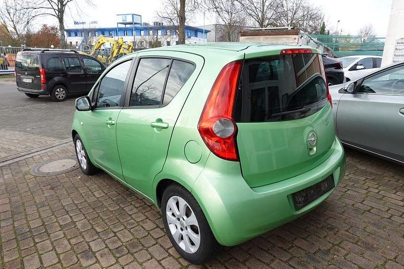 Gebraucht Opel Agila Edition 68 PS (50 kW) 2008 Grün Kleinwagen