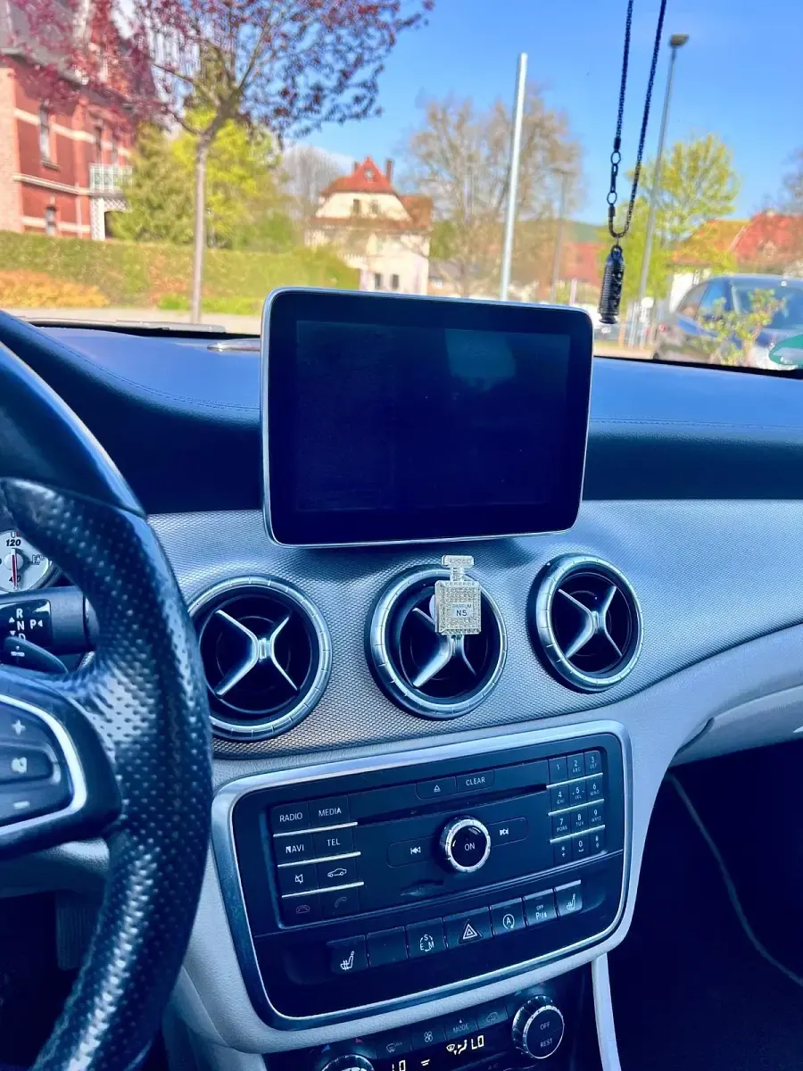 Gebraucht Mercedes CLA220 170 PS (125 kW) 2014 Schwarz Coupé