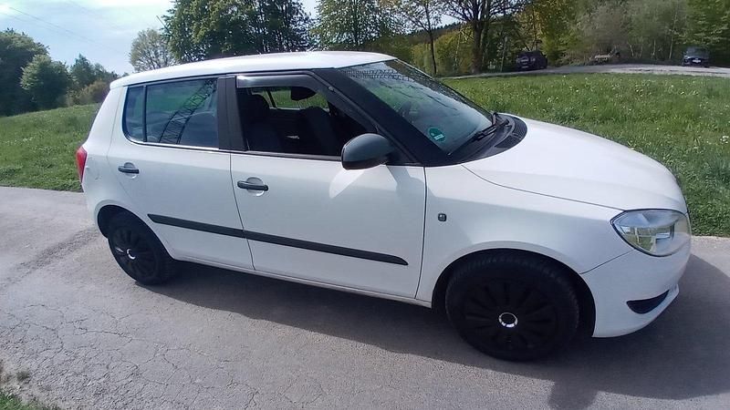 Second-hand Skoda Fabia 60 CP (44 kW) 2011 Alb Hatchback