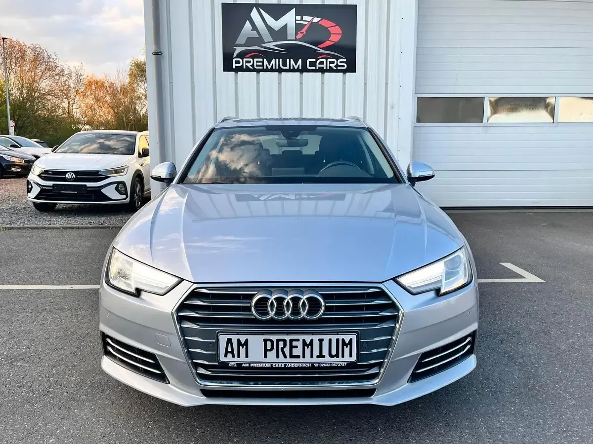 Gebraucht Audi A4 Sport 150 PS (110 kW) 2017 Silber Kombi