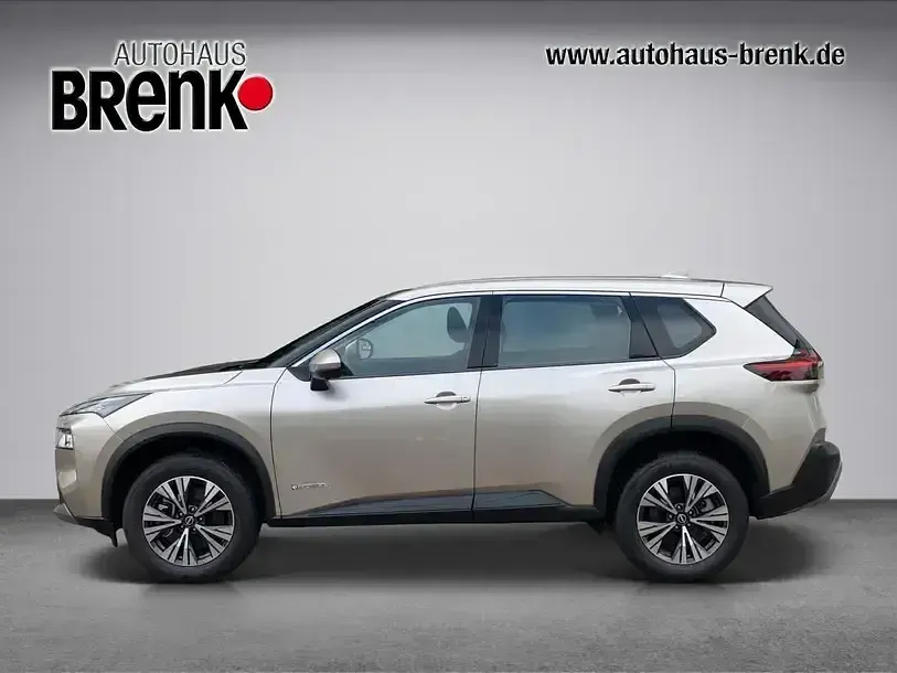 Gebraucht Nissan X-Trail Acenta 204 PS (150 kW) 2023 Champagne silver (metallic) SUV