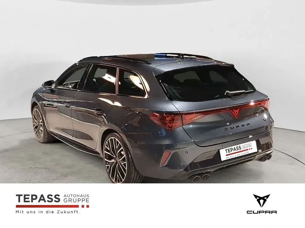 Neu Cupra Leon VZ1 333 PS (244 kW) 2026 Grau Limousine