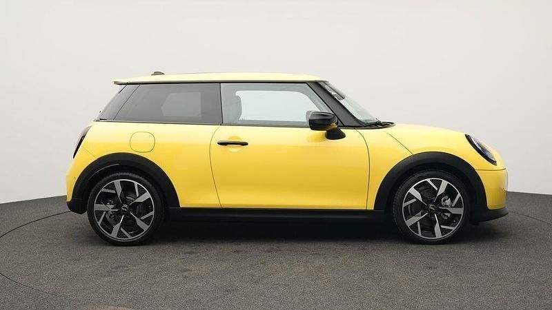 Gebraucht Mini Cooper S Classic 204 PS (150 kW) 2025 Gelb Kleinwagen