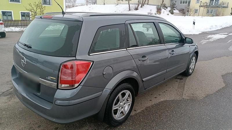 Gebraucht Opel Astra 140 PS (102 kW) 2005 Kombi