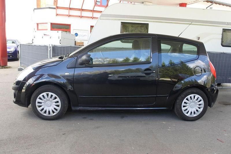 Gebraucht Citroën C2 Style 73 PS (53 kW) 2009 Schwarz Kleinwagen