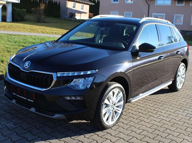 Neu Skoda Kamiq 150 PS (110 kW) 2025 Schwarzmagic perleffekt SUV