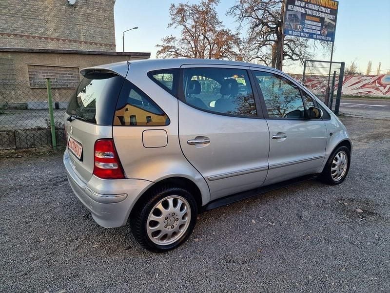 Gebraucht Mercedes A160 Elegance 102 PS (75 kW) 2003 Grau Van / Kleinbus