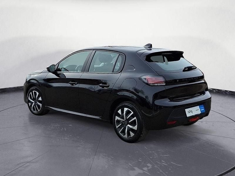 Gebraucht Peugeot 208 Active 101 PS (74 kW) 2024 Schwarz Kleinwagen