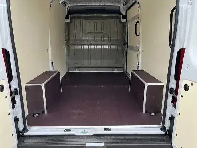Gebraucht Citroën Jumper 140 PS (102 kW) 2025 Weiß Van / Kleinbus