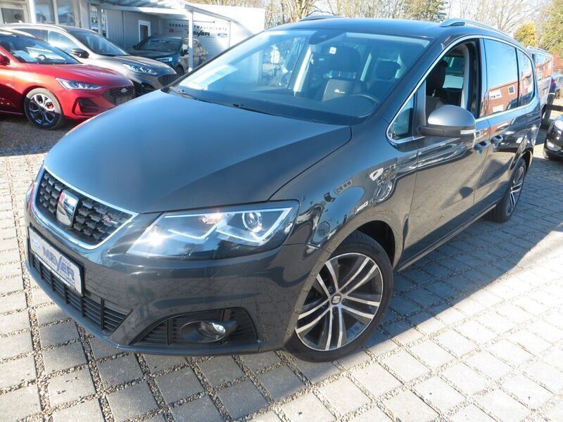 Uranograu Gebraucht 2022 Seat Alhambra FR-Line Van / Kleinbus | 28.990 € (Guter Preis) - Bild 1/4