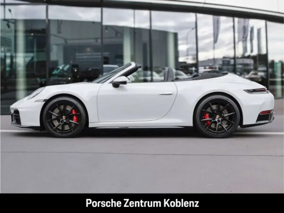 Neu Porsche 911 Carrera S Cabriolet 480 PS (353 kW) 2026 Kreide Cabrio