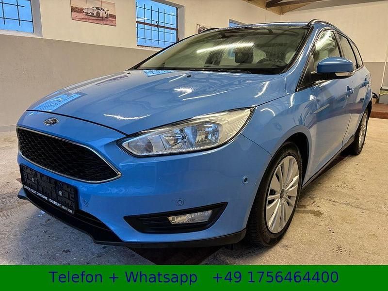 Blau Gebraucht 2017 Ford Focus Business Edition Limousine | 4.490 € (Superpreis) - Bild 1/4