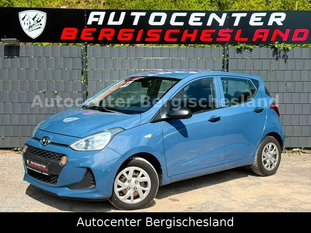 Gebraucht Hyundai i10 Classic 69 PS (50 kW) 2017 Blau Kleinwagen