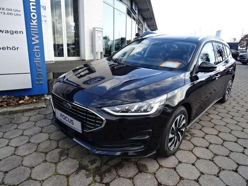 Neu Ford Focus Titanium 125 PS (91 kW) 2025 Obsidianschwarz metallic Kombi