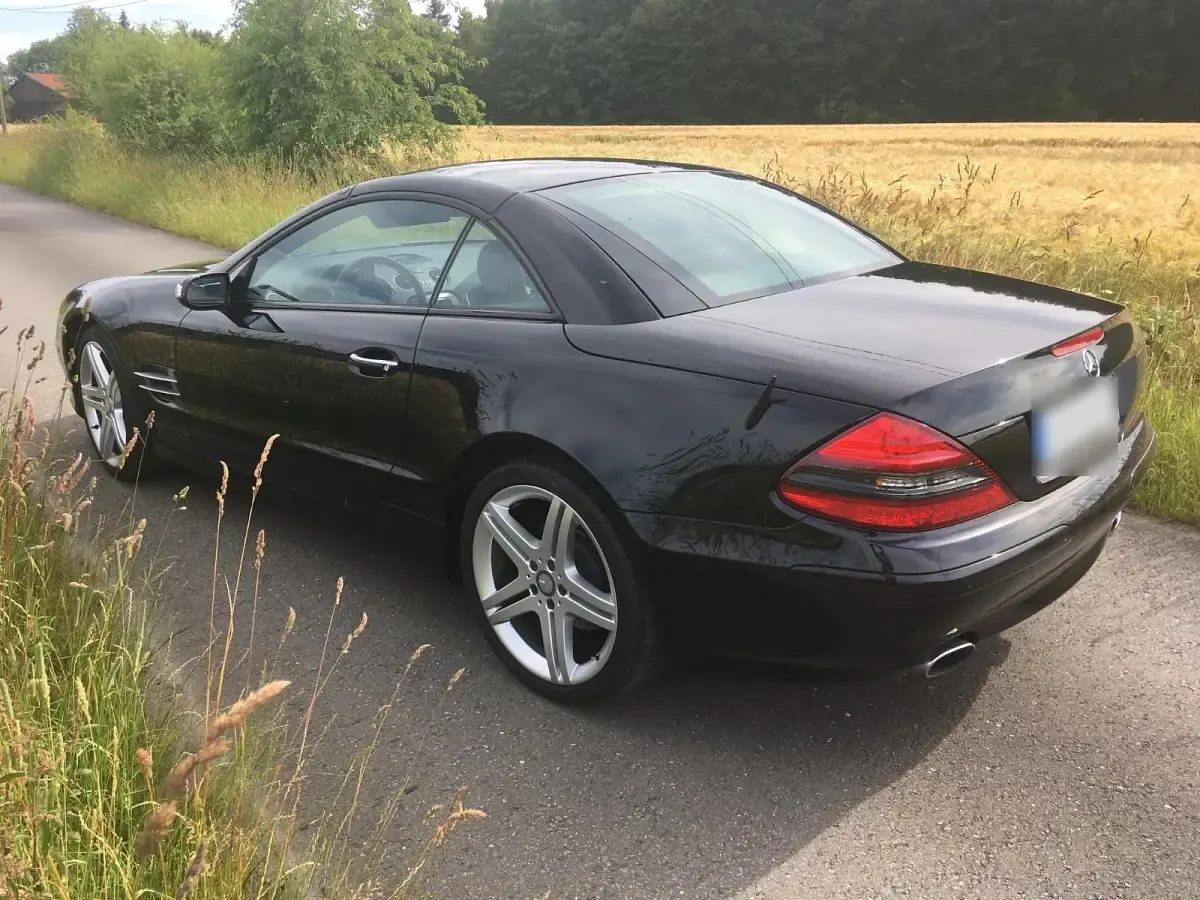 Gebraucht Mercedes SL350 Sport 272 PS (200 kW) 2007 Schwarz Cabrio