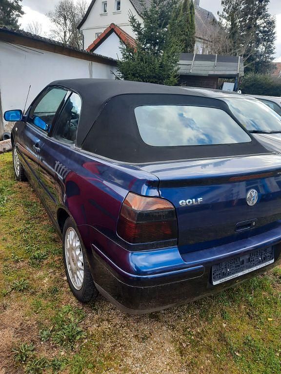 Gebraucht VW Golf Cabriolet Conceptline 116 PS (85 kW) 2002 Blau Cabrio